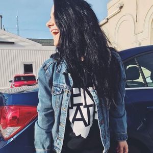 Meet your Posher, Rayanna